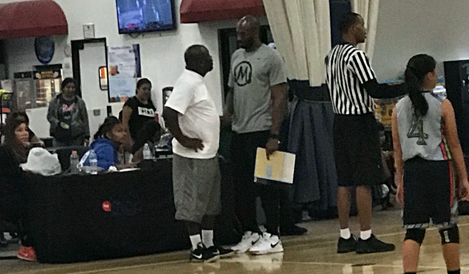 Kobe Scolding Vernon